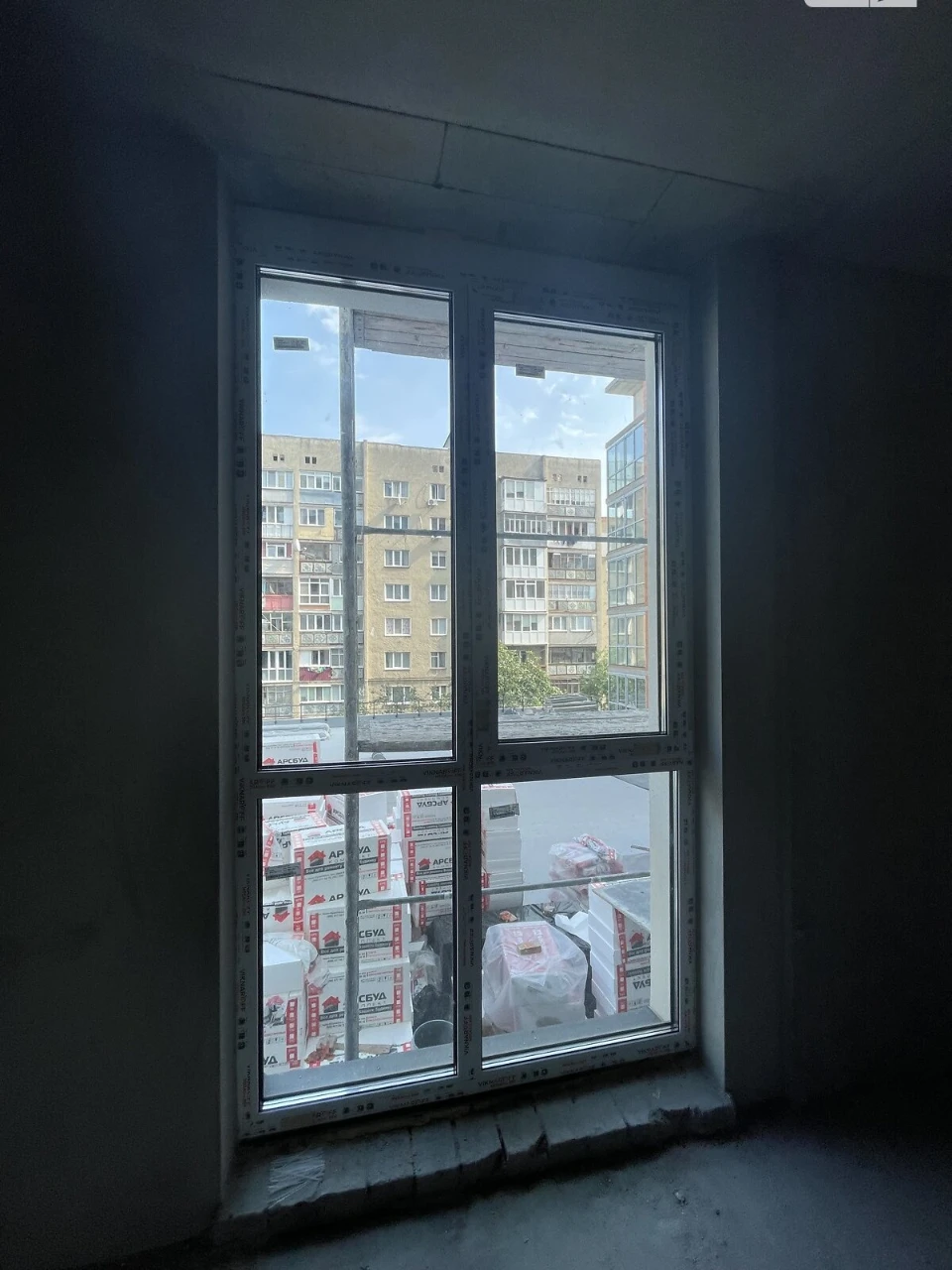 Продаж Квартира Брати