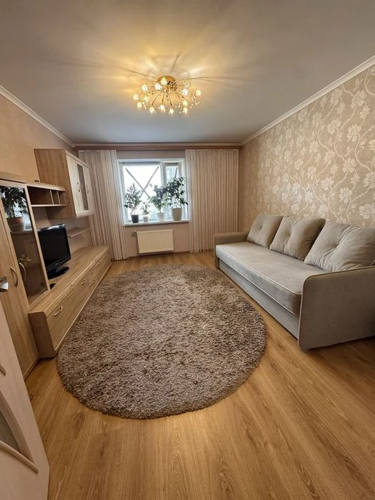 Продам 2-х квартиру з автоном опаленням