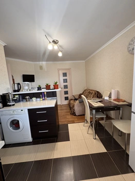 Продам 2-х квартиру з автоном опаленням