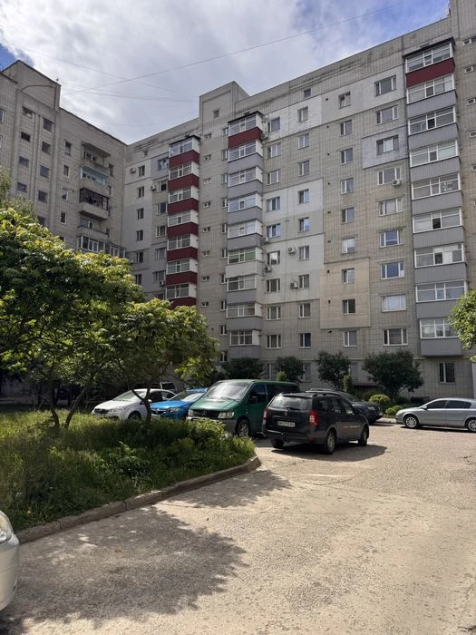 Продам 2-х квартиру з автоном опаленням