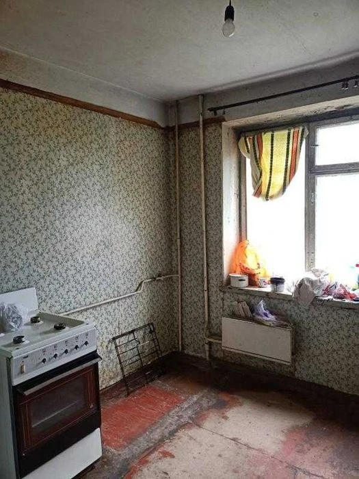 Продам квартиру по ул. Роганская, метро Индустриальная.