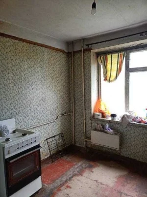 Продам квартиру по ул. Роганская, метро Индустриальная.