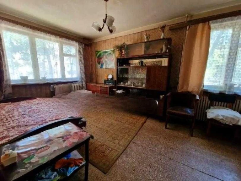 Продам 1-комнатную квартиру