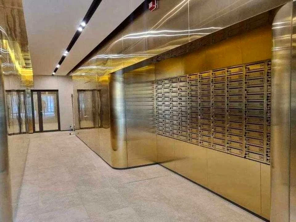 Квартира. Київ, Драгоманова вул.