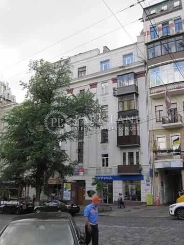 ЦЕНТР Киева Продам 4к квартиру ремонт Большая Васильковская