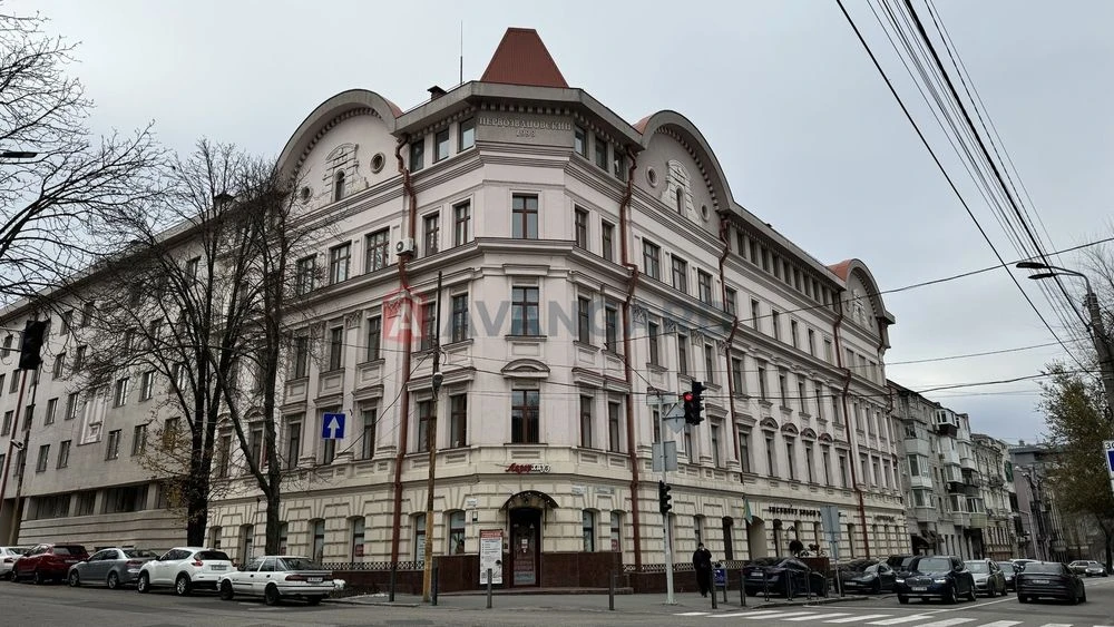 Продам классную 3-ком кв с ремонтом в центре, в бизнес новос