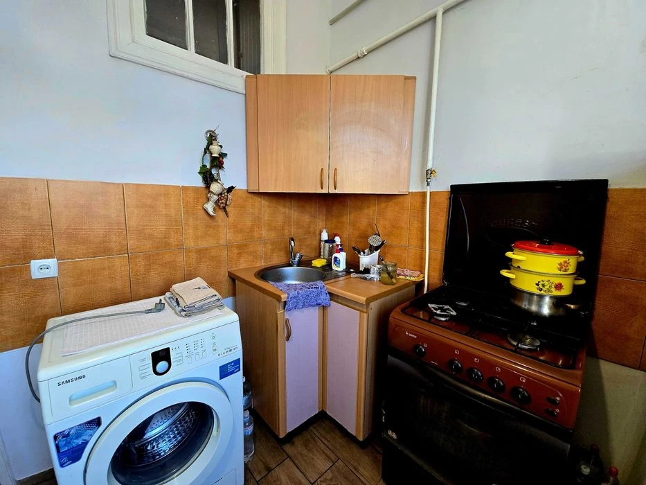 2к сталинка 60 м² на проспекте Леси Украинки (проспект Гагар