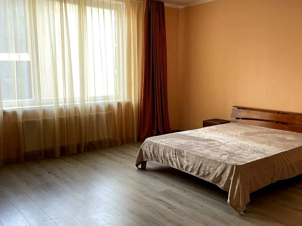 Квартира. Одеса, Генуезька вул., 24д к.