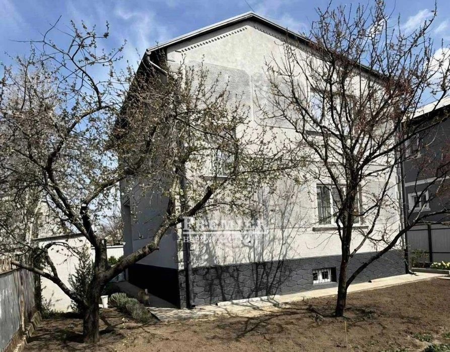 Продам будинок з ремонтом в Одесі