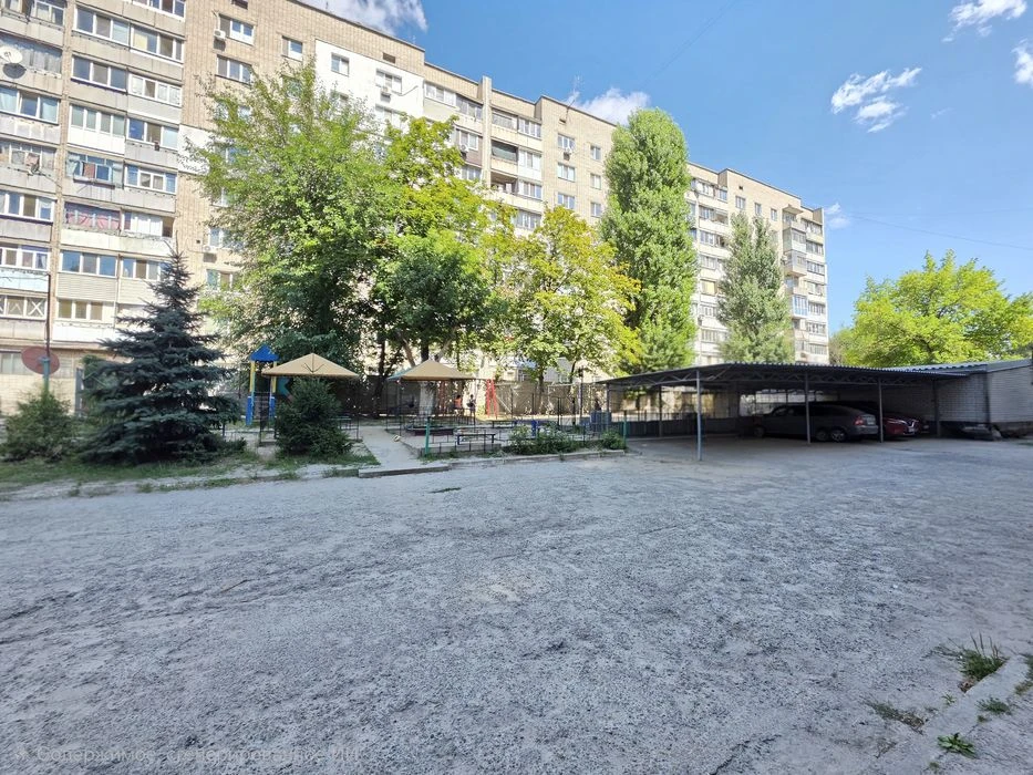 Продам большую 2к квартиру на Бажова Слобожанский Правда