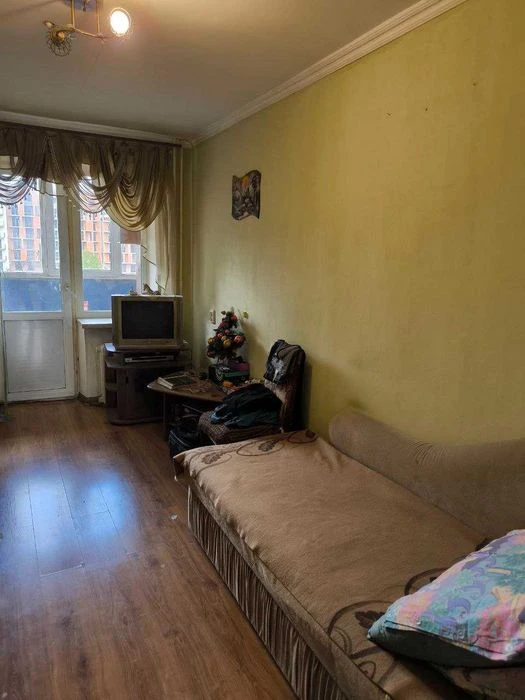 4к. квартира, вул. Вовчинецька. Зупинка "кобзарик"