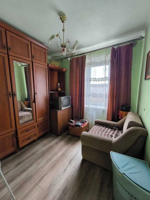 4к. квартира, вул. Вовчинецька. Зупинка "кобзарик"