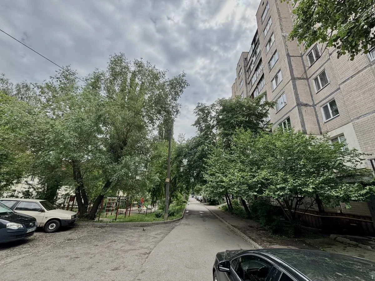 2-room apartment for sale 52.3 m², Burmystenka St., 12