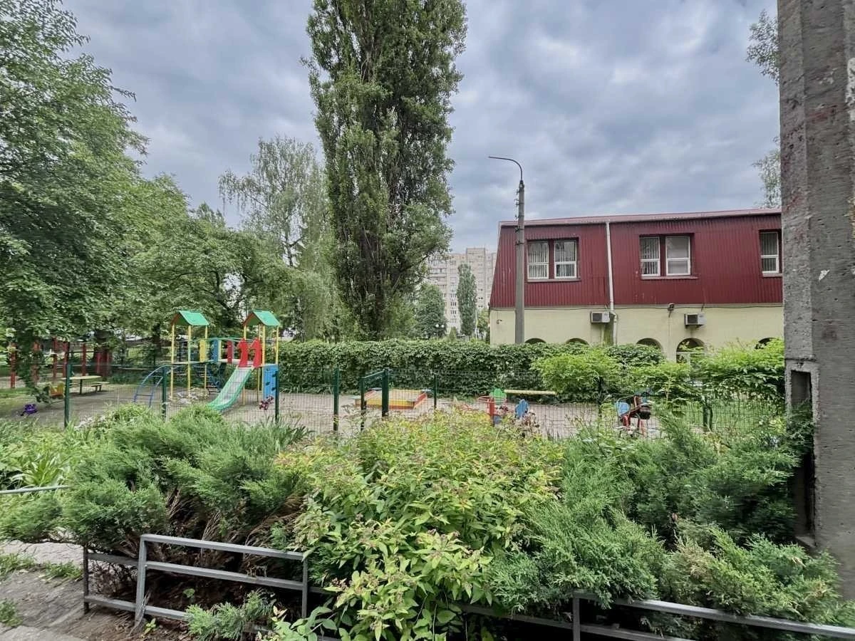 2-room apartment for sale 52.3 m², Burmystenka St., 12