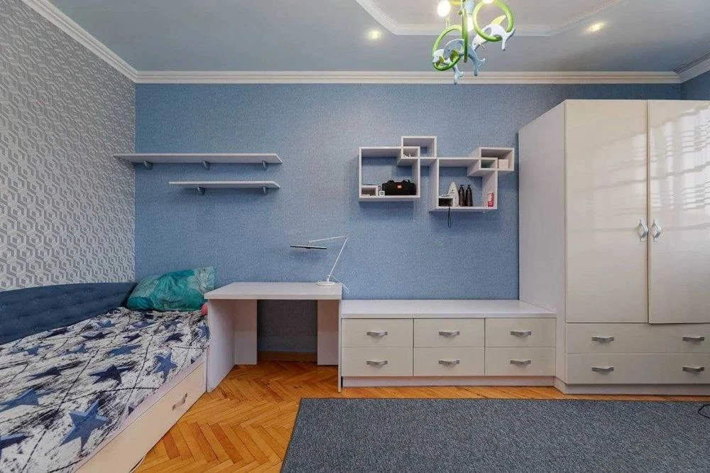 Продаж 3-кімнатної квартири з гаражем — вул. Городоцька, 200