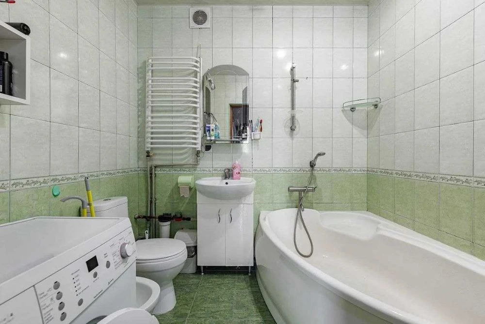 Продаж 3-кімнатної квартири з гаражем — вул. Городоцька, 200