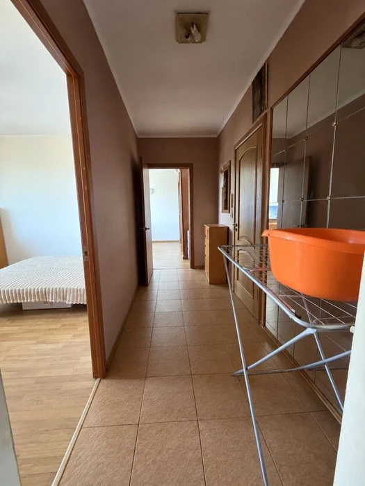 Продаж 2-кім. кв. Набережна Перемоги , житловий стан 8 повер