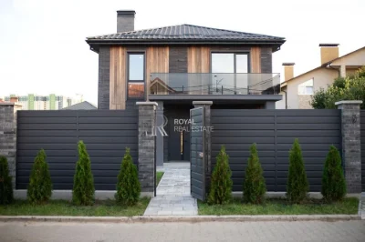 Продаж Будинок Київ КМ «Щастя» 5 кімнат 200 м² 8 соток Тепла