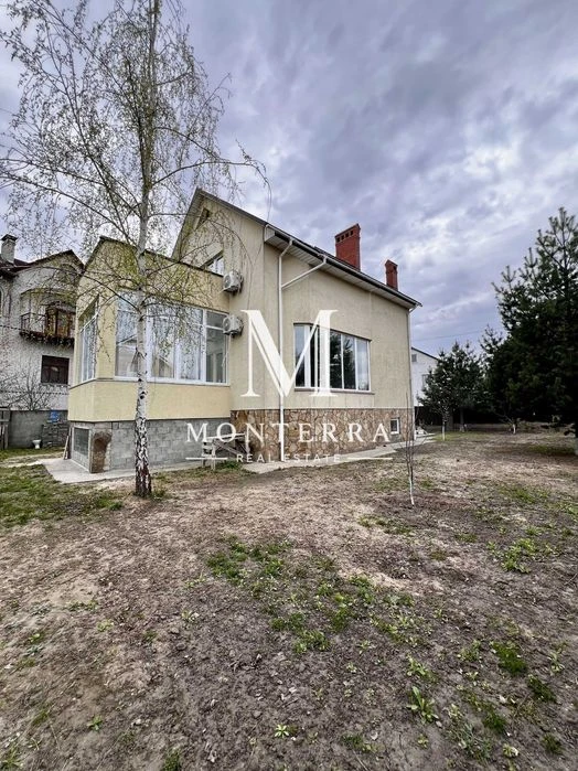 Продається Будинок з ремонтом 5хв до метро Житомирська м. Ки