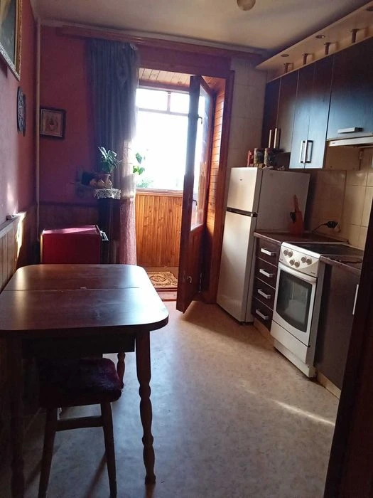 (5) Продам 2к квартиру на вул. Юрія Клена 9337