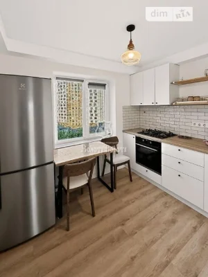 Продаж 2-кімнатної квартири 51.9 м², Плеханова вул., 6