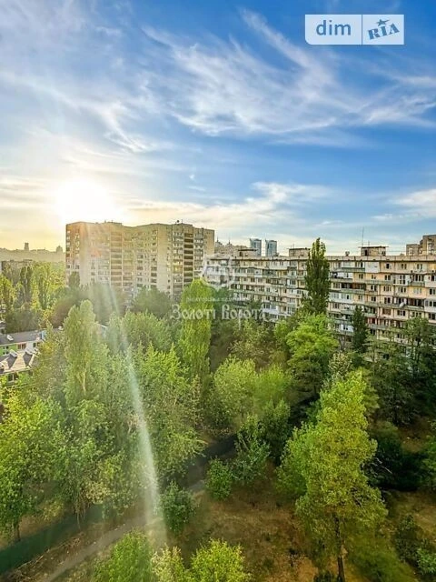 Продаж 2-кімнатної квартири 51.9 м², Плеханова вул., 6