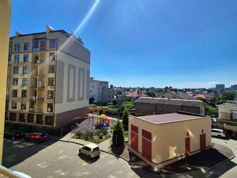 Квартира. Одеса, Дача Ковалевського вул., 121 к