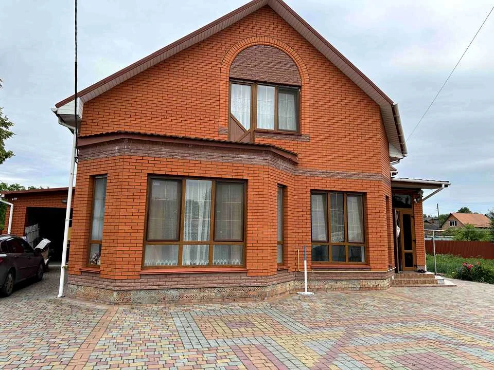 Будинок. Хмельницький, вул. Саварчука