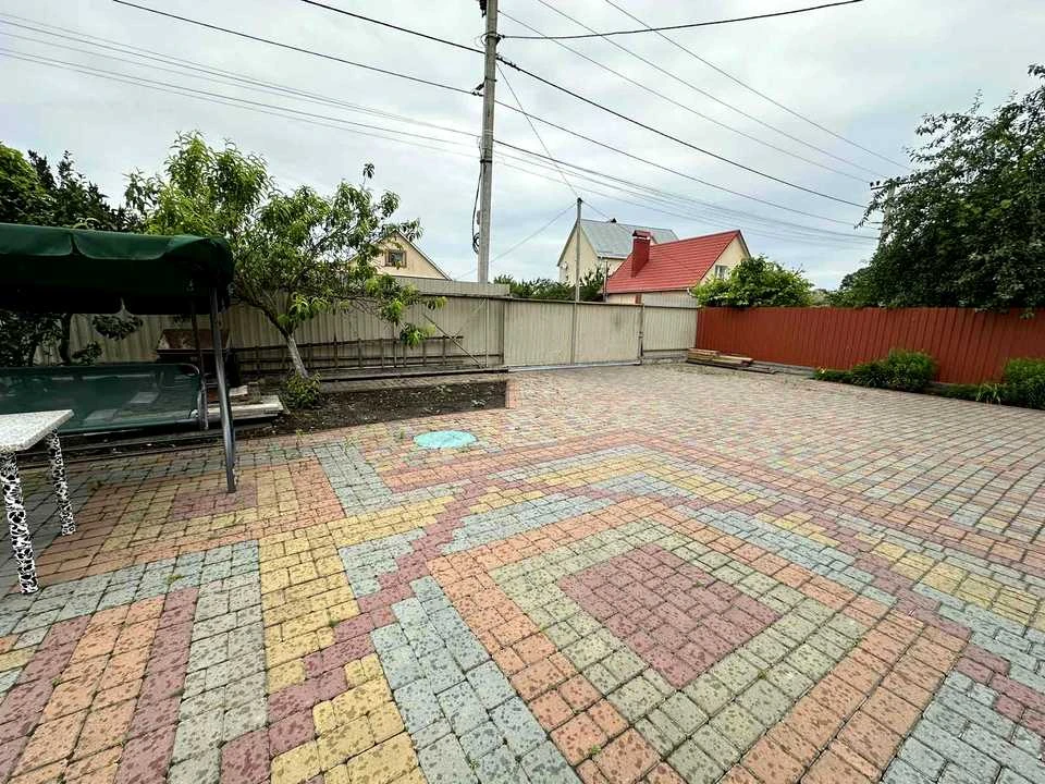 Будинок. Хмельницький, вул. Саварчука