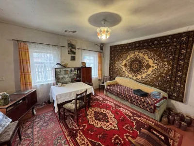 Продаж частини будинку по вигідній ціні!!10 хв до Центру міс