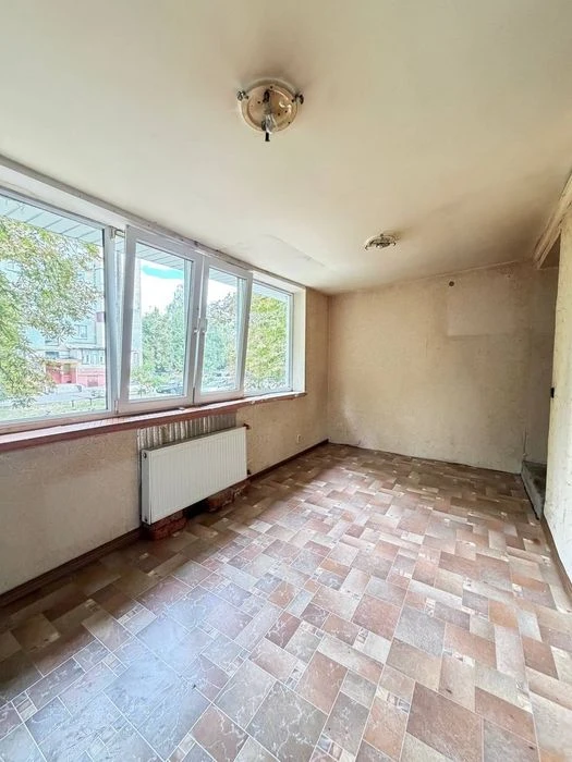 Купити 3 км квартиру 73 м² — просп. Перемоги, 187  Чернігів,