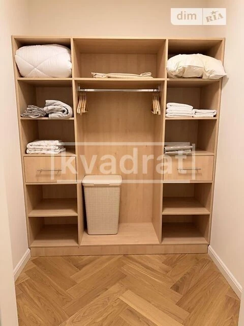 Довготривала оренда 3к квартири на вул. Бульварно-Кудрявська