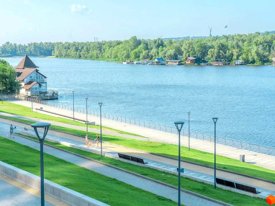 Квартира. Київ, Євгена Маланюка вул. (Степана Сагайдака), (Б