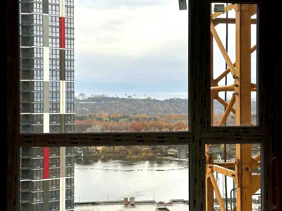 Квартира. Київ, Євгена Маланюка вул. (Степана Сагайдака), (Б