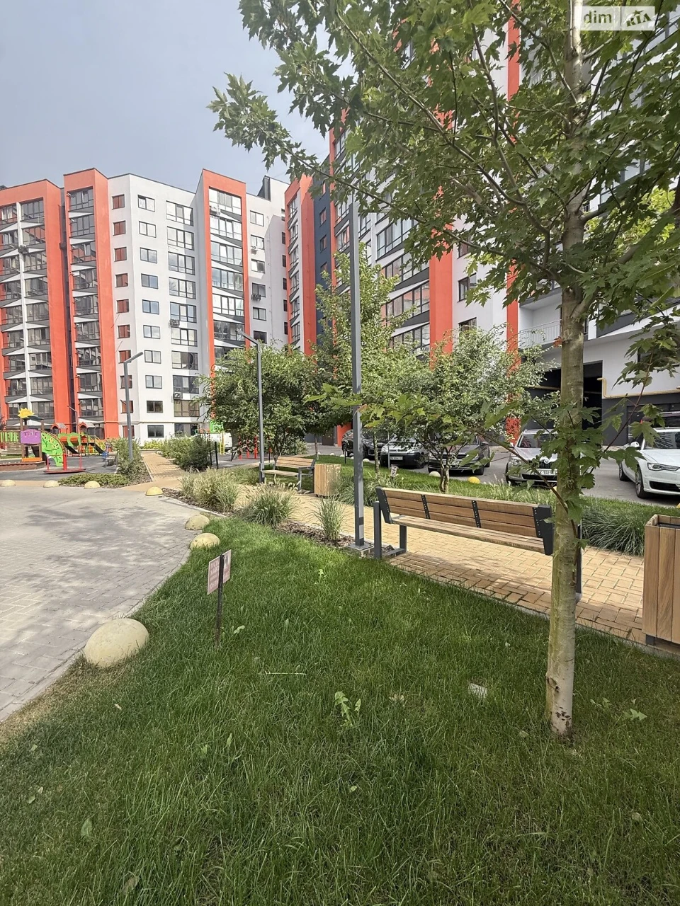 Продаж Квартира Завалля