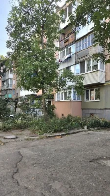 Продам 2 кімн. квартиру на Новомиколаївці, можна по сертифік