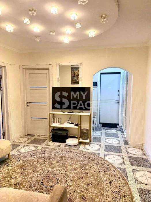 3к 99м з ремонтом на Троєщині вул Екстер 3 Цвєтаєвої Данькев