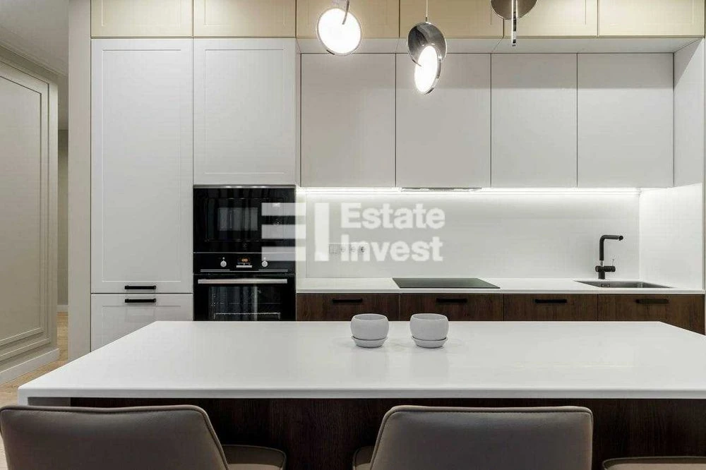 Продаж стильної 2к квартира в Центрі міста, ЖК Chicago Centr