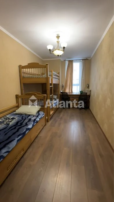 Трехкомнатная квартира в Стиконе