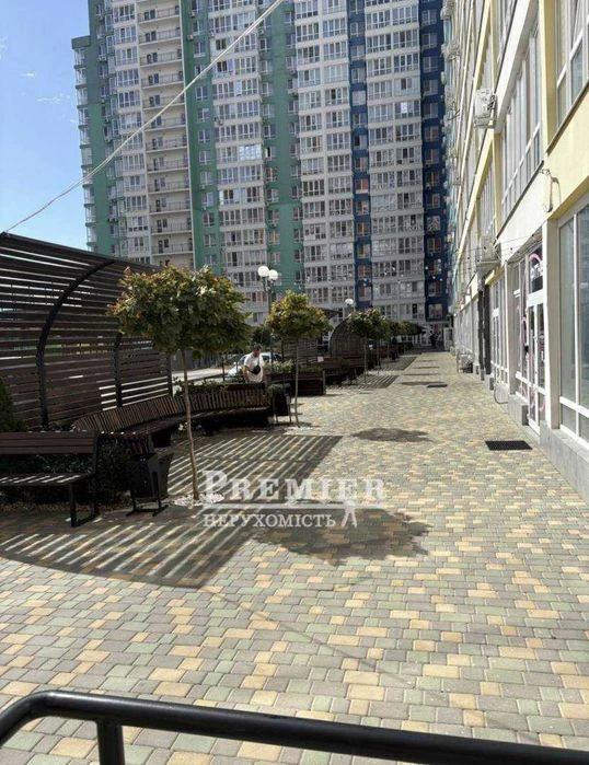 1к квартира на Таїрова, автономне опалення та кладова