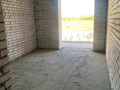 Квартира. Черкаси, Квіткова вул., (Будинок 2)
