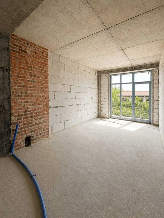 Продам 1-кімнатну квартиру 50,8 м² з двома терасами на 2 пов