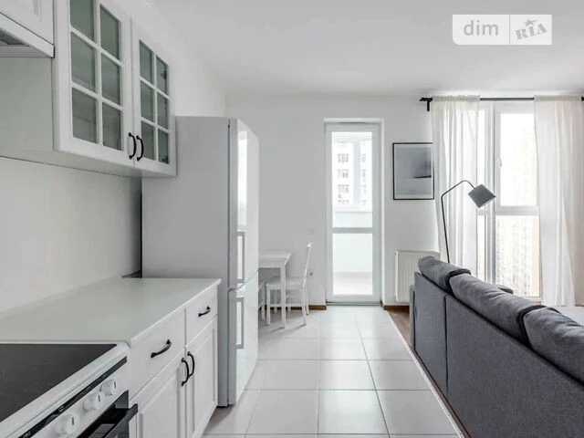 Sale of 1-room apartment 32.7 sq. m. on 37 Sim'yi Kulzhenkiv Street •