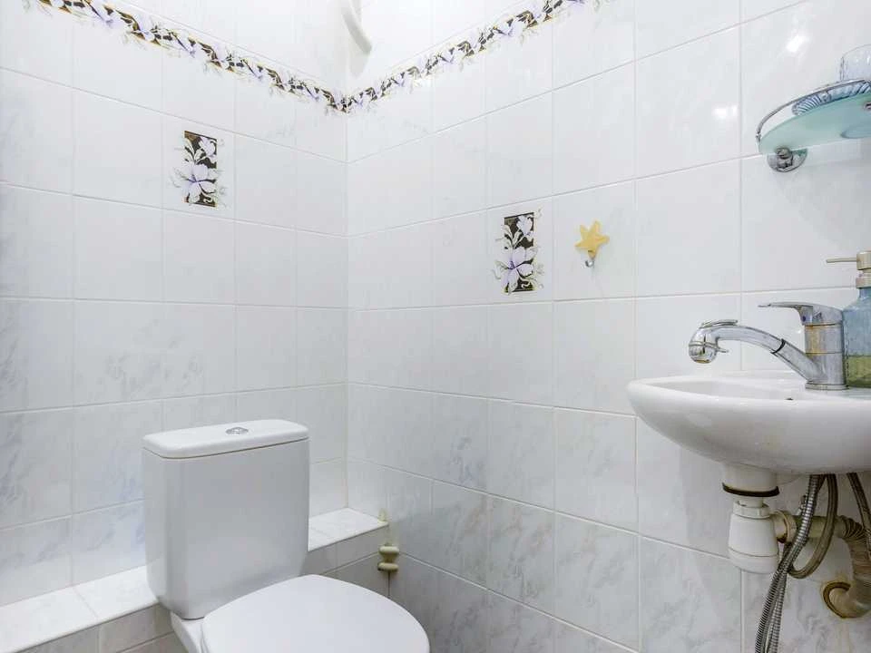 Квартира. Київ, Юлії Здановської вул. (Ломоносова)
