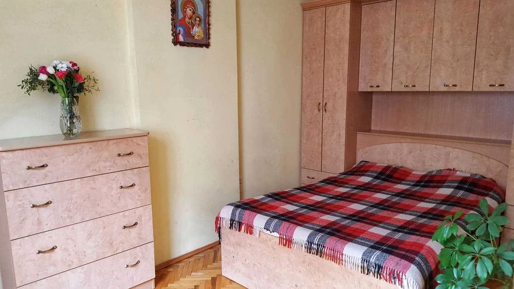 Продается 4 комн. квартира в самом сердце Львова