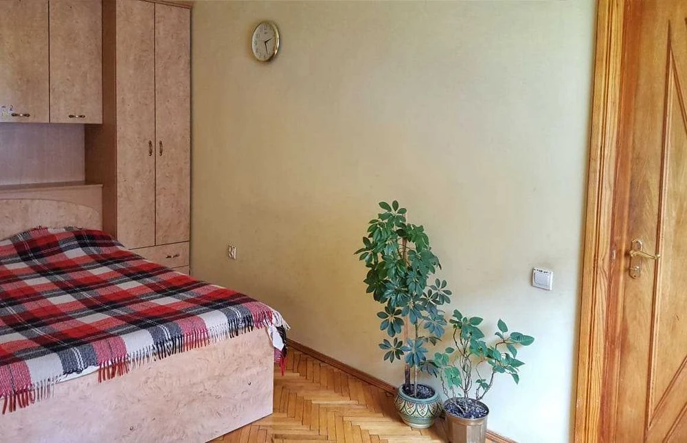 Продается 4 комн. квартира в самом сердце Львова