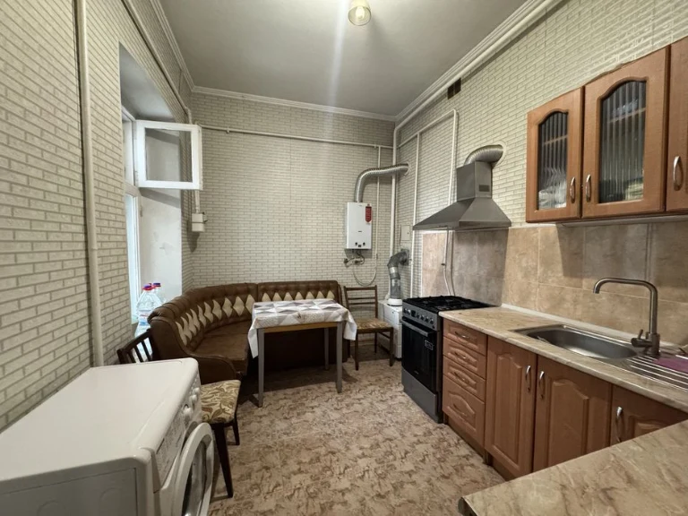Продам 2-комн. квартиру в самом сердце Одессы на ул.