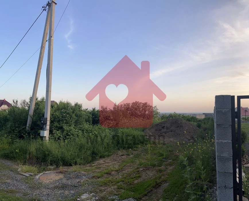 Продається ділянка в розкішному районі