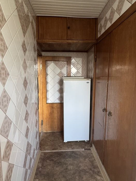 Реально Продам 2 х комнатную квартиру  метро в двух шагах