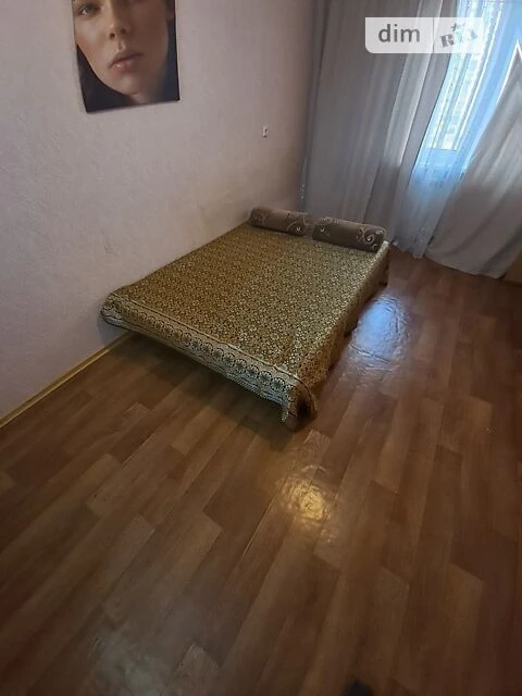 Здам в оренду кімнату на вул. Миколи Закревського 99 довгост